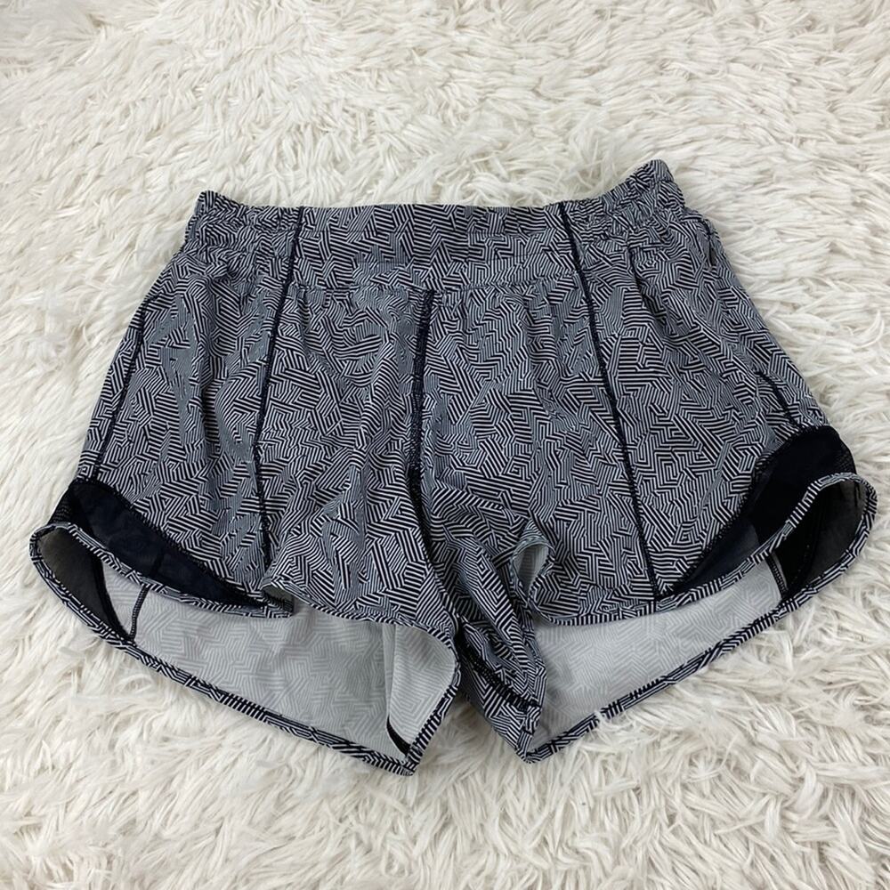 Lululemon SeaWheeze 2020 Hotty Hot Shorts 4"